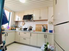 南桥 双卫生间 有电梯 满五 商业配套齐全 密度低