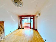 可报名 中间楼层 超低密度 南北通透 交通便捷 满五