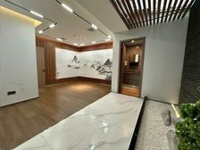 临江大道边T26产业园精装381平方,可做展厅厨房接待为一体