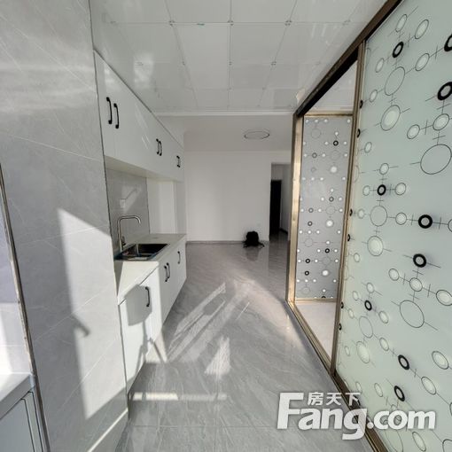 Õû×âÁùºÏÉçÇø 1ÊÒ1Ìü ÄÏ