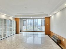 泛海国际碧海园 四居 保养好 看小区花园 不临路 年前差点卖