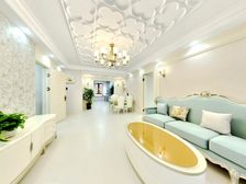 漫步巴黎1楼带花园南北精装修小区位置中间业主诚心卖