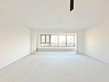 和谐大平层 一梯一户 4室3卫 一天未住 中间好楼层