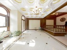 人生至此,天地有别,珑岸别墅,上四下一,满足一切!