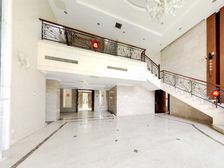碧水庄园 5室3厅 南 北