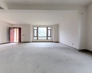 宝华源墅 5室2厅 484.85平