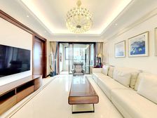 凯利海华府 4室2厅 181.27平