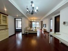 电梯一梯一户,飞机户型大三房,交通便捷 临地铁 近医院