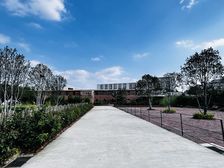 沙河地铁站占地10亩地 4600多平米建筑面积
