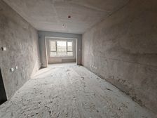 泰华梧桐苑二期,两室两厅,好楼层,有证可贷款