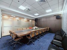 领海都市之门旺都(个人直租)7十10人(户内上下水)家具全带