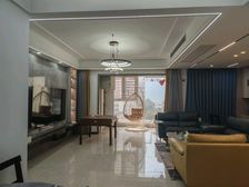 团城山新城明昱 135平次新小区电梯边户 横厅精准拎包入住