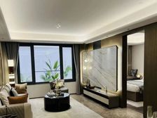 中海兴叁號院 南别通透 精装修四居室 户型方正 全明格局舒适