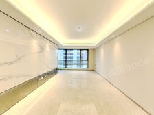 次新小区、 南北朝向 户型好 、采光无忧,业主诚心出售