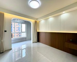 乐凯大街佳远水源湾三室两厅两卫豪华装修南北通透看房方便