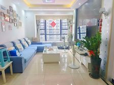 中信观澜凯旋城 中间好楼层 双卫 有电梯 楼龄新 三居两卫