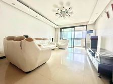 单边代理 徐汇明星楼盘 绿化占一半 带地下产权车位 一梯一户