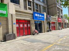 经开区小区底商,大门口第二间,44.5平,120万刚需投资