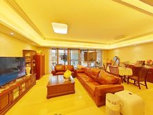 满五唯.一税费少,低密度洋房,独门独户,人车分流,露天游泳池