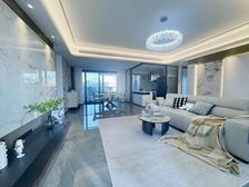 现楼现证 豪华装修 诚心出售 价可以谈 南北对流 越秀和樾府