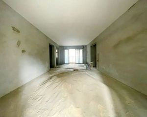 龙泉华苑 大平层 5房 出售 少有在卖