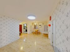 知春嘉园 75.6平2居 南西向精装修 自住保养好