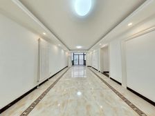 优选好房:次顶层罕见大三居,观景好房,小区内共两套,可大谈!