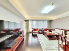 津门公寓 3室2厅 175.72平