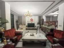 顺驰蓝湾(一期别墅) 中间好楼层 南北通透 医疗配套成熟