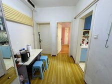 新欣里 新星 低楼层私产两室 价格合适 看房方便