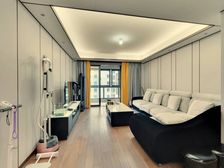 此房满5,低税费,高楼层采光好边套位置 空调+地暖+新风