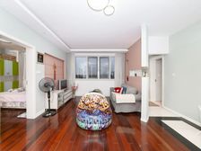 莘庄北广场 南北通透 近地铁 有电梯 大两房 商业配套成熟