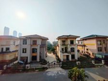 急售 必看好房 业主出国着急处理 单排双拼别墅