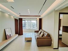 精装修 全新 有车位 好楼层 无税费 随时可看房看中可谈