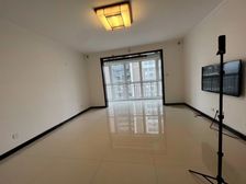 北国先天下 九号公寓 三室两厅两卫