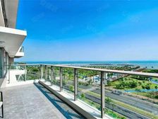 银滩一线海景房 现房现证 精装拎包即住 南北通透大阳台