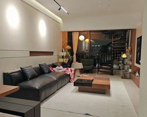 万达对面 天赐良园 复式带露台 精装4房 精装未入住