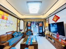 君汇半岛 装修豪华保养好 近地铁 交通便利 商品住宅