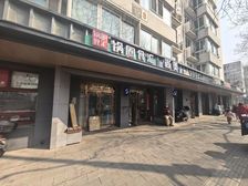 朝内北小街8号楼底商一层沿街临近车站