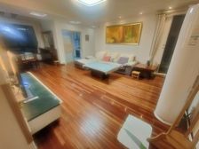 中间楼层 南北通透 商品房 临地铁 精装可拎包入住 交通便利