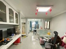 凉城公园对面,一梯两户,精装修家电全送,周边生活设施齐全!