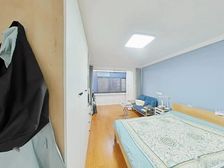 纪念小区 1室1厅1卫 精装修 178万元 53平米