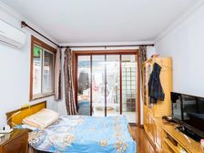 凉城公园旁 一楼带双花园 厨卫全明 有抬高 看房随时