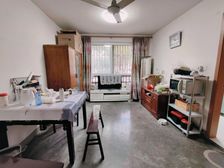 小区新 产权清晰 出行方便 刚需两居 电梯房 临地铁