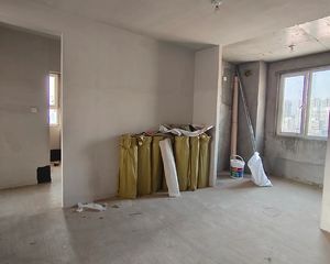 南湖春晓 全明户型130.42平3居 南北向毛坯 视野无遮挡