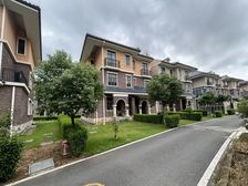 【一线江景别墅】找我破底价普罗旺斯一手联排别墅深圳后花园