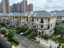 【一线江景别墅】找我破底价普罗旺斯一手联排别墅深圳后花园