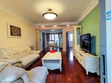 小区罕见南北通大两房,视野采光好,诚意出售