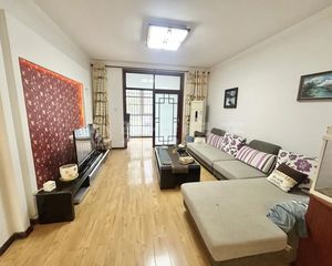 城东 江南一品 2楼 2楼 三居 满二 简装 随时看房