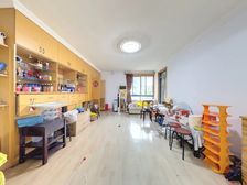 雅士公寓 南北2房可改3房 小高层厅宽5米房屋敞亮 地铁4号